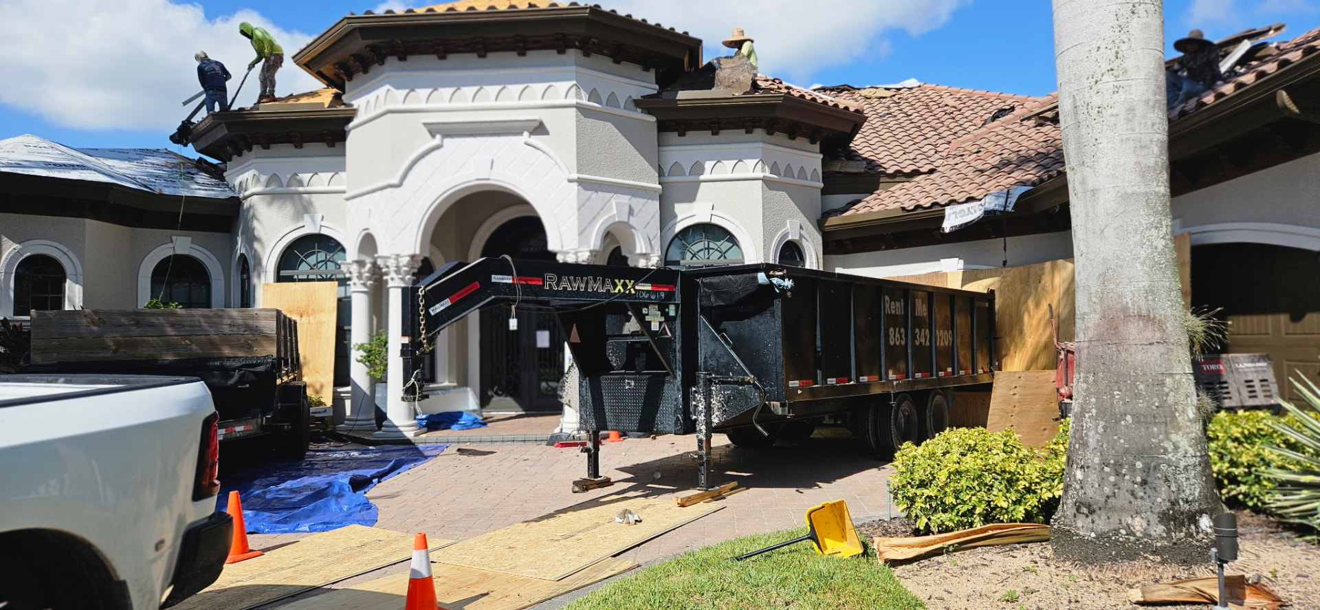 Dump Trailer Rental Near Fort Myers: When a Trailer Beats a Dumpster